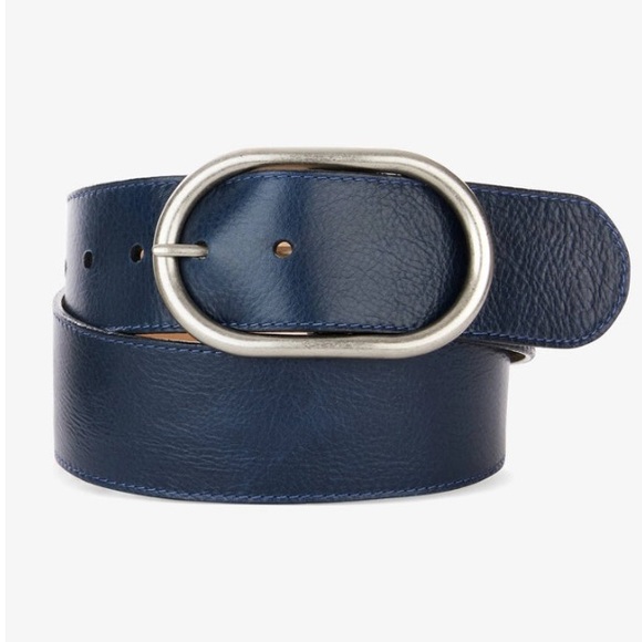 🇨🇦BRAVE leather belt with silver tone modern buckle - Picture 2 of 11